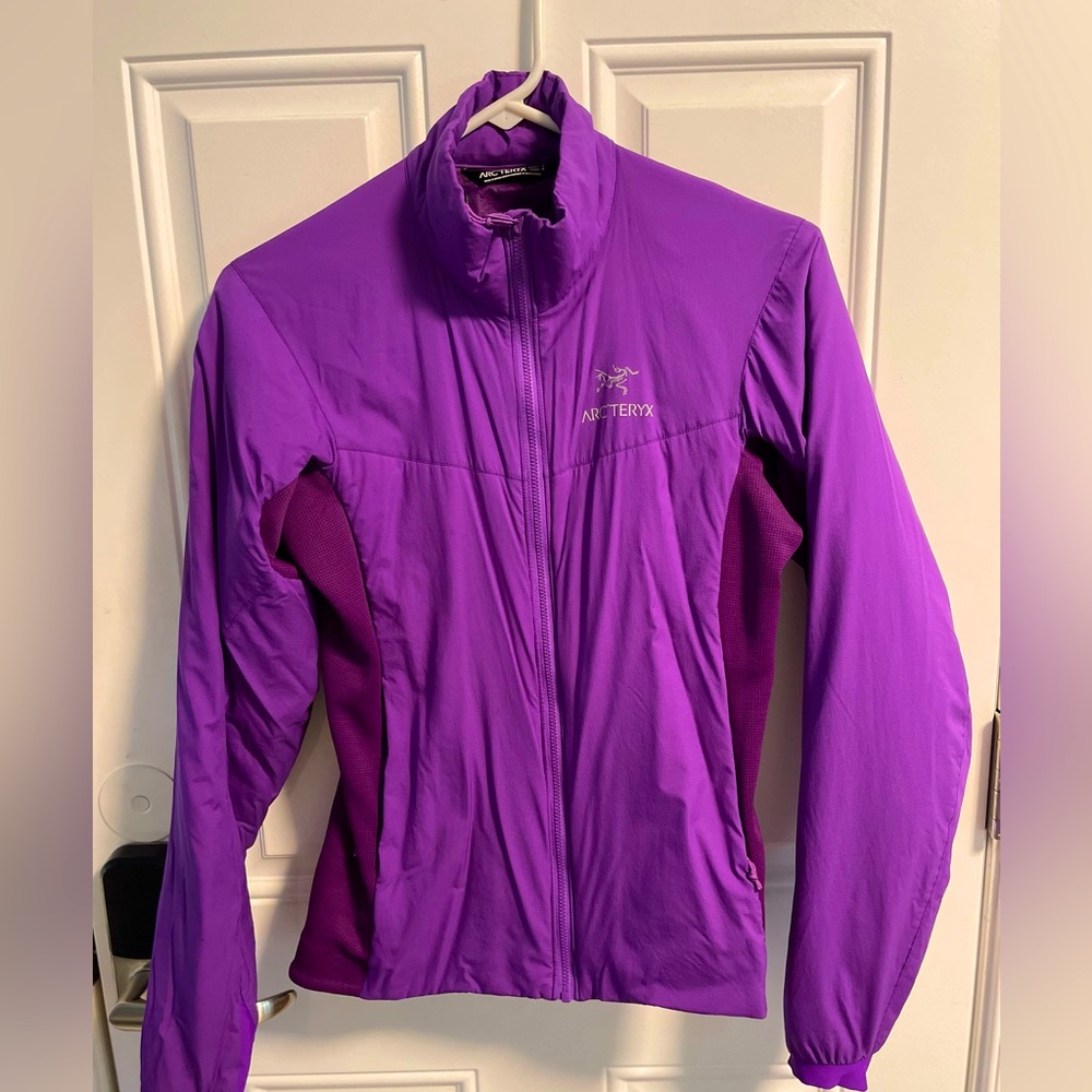 Arc’teryx Atom Women’s Zip up GUC Purple XS